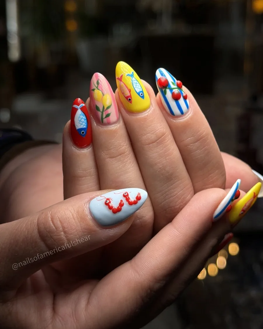 Summer pop-art nails in yellow, red and blue